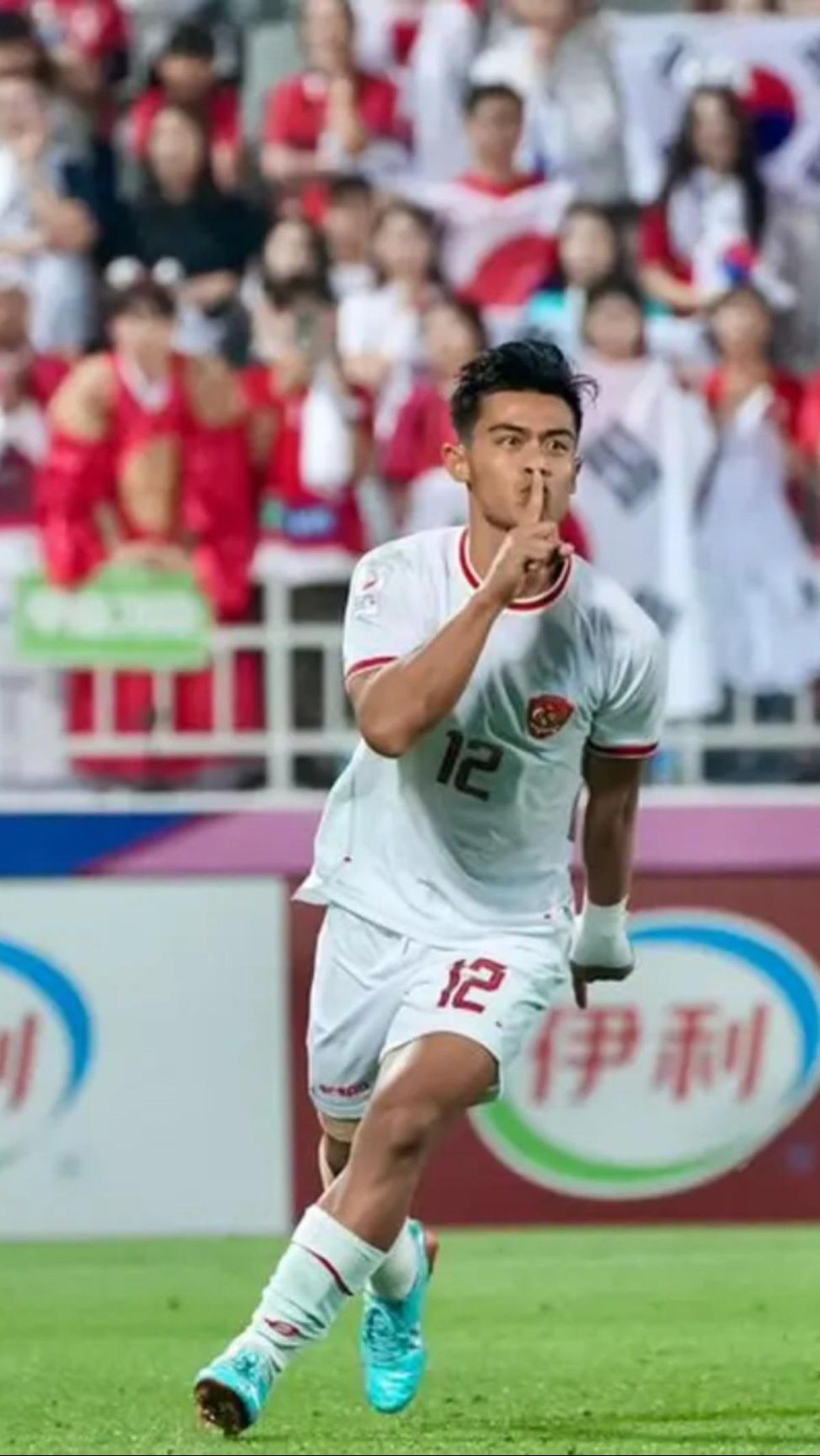 Momen Pratama Arhan melakukan selebrasi setelah mencetak gol penentu kemenangan dalam laga melawan Korea Selatan U-23 di perempat final Piala Asia AFC U-23 2024.&nbsp;Foto: dok. PSSI