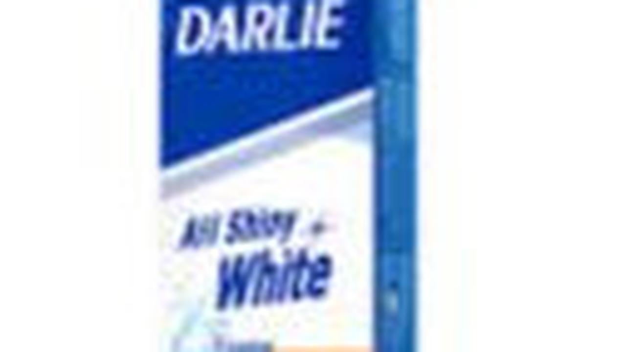 <b>Pasta Gigi Darlie All Shiny White Baking Soda</b>
