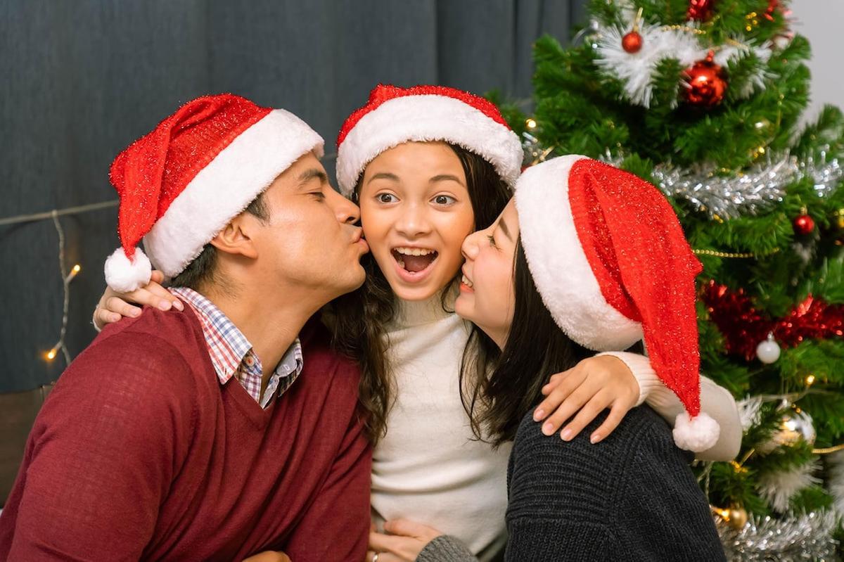 Natal di Bulan November