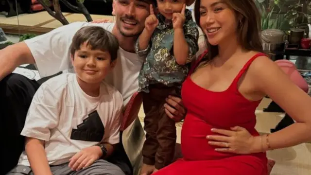 Jessica Iskandar dan Iparnya yang Sama-Sama Kompak Hamil di Tahun Naga. [@inijedar]