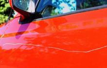 Apakah Baret Mobil Bisa Dihilangkan Sendiri atau Perlu ke Bengkel?