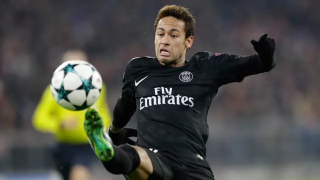 Kalah dari Munchen, PSG Tetap Juara Grup