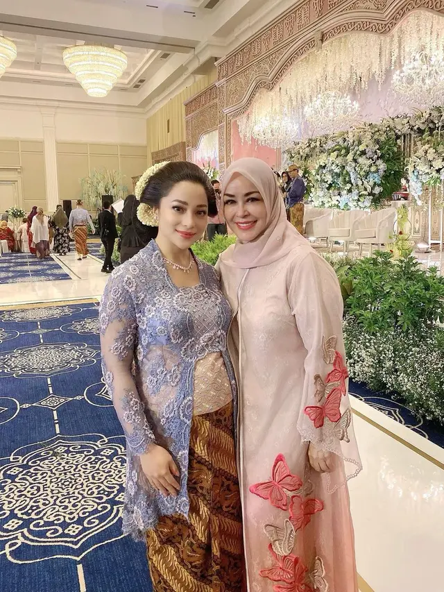 Chintami Atmanagara bersama Nikita Willy (Foto: Instagram/@chintamiatmanagara)