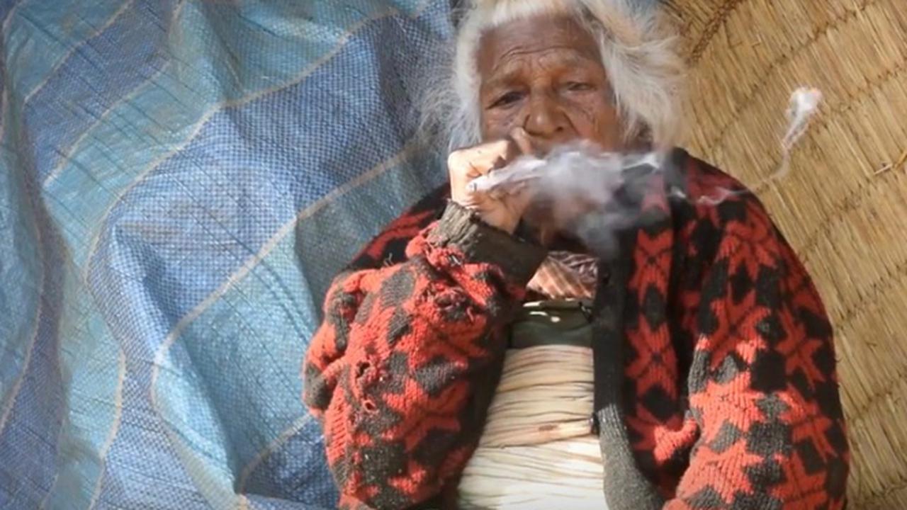 Merokok Sejak Remaja, Nenek Berusia 112 Tahun Ini Masih Sehat