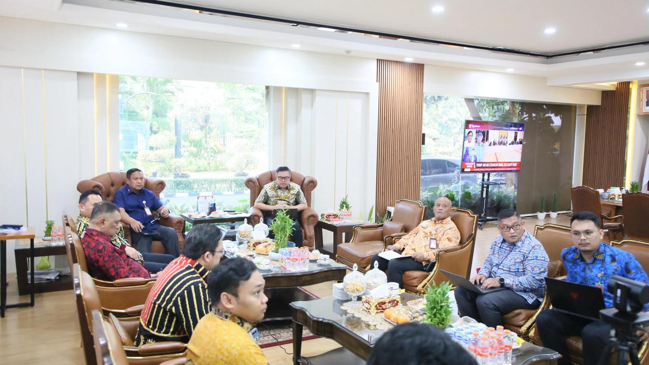 Sekjen Kemendagri Minta Percepatan Kelengkapan Administrasi K/L untuk Pencairan Anggaran Pascabencana Sumatra