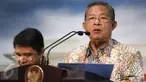 Menko Perekonomian Darmin Nasution memberi keterangan usai Rapat Terbatas di Kantor Kepresidenan, Jakarta, Rabu (16/9). Presiden Jokowi meminta seluruh kementerian membuat terobosan untuk memudahkan investasi di Indonesia. (Liputan6.com/Faizal Fanani)