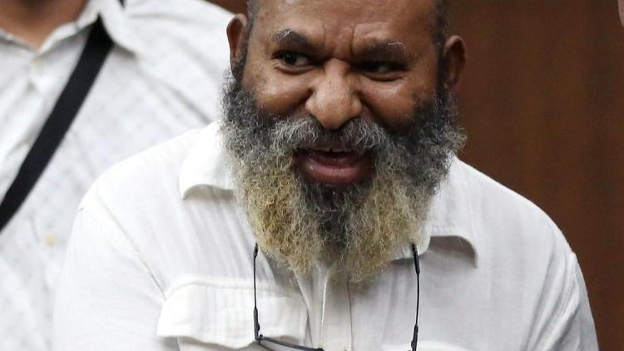 Hakim Pengadilan Tipikor pada Pengadilan Negeri Jakarta Pusat (PN Jakpus) mengultimatum saksi dalam kasus dugaan suap dan gratifikasi dengan terdakwa Gubernur nonaktif Papua Lukas Enembe.