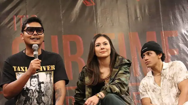 Main Film Bareng, Ini 6 Potret Kebersamaan Jefri Nichol dan Wulan Guritno