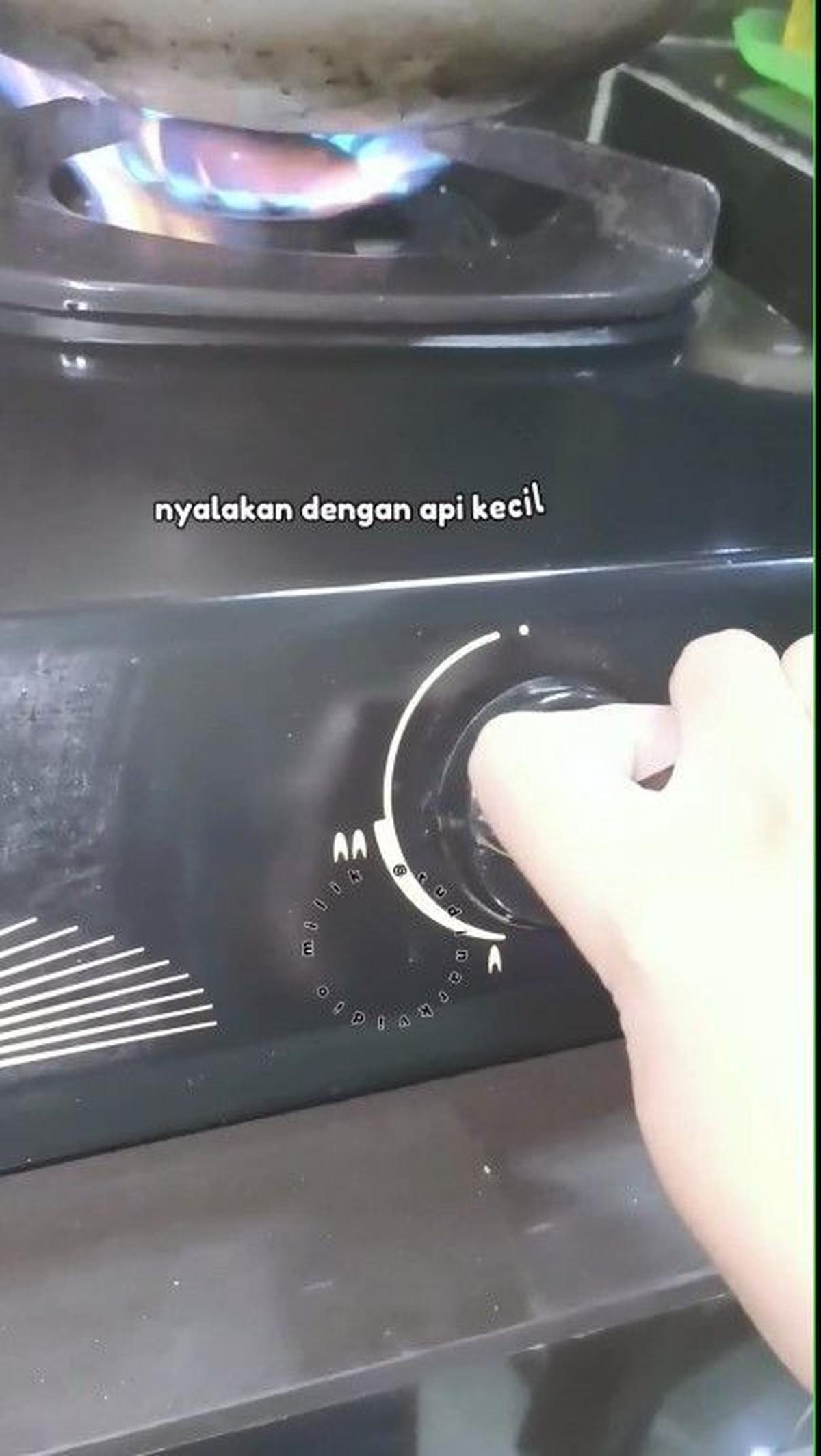 Panaskan dengan Api Kecil