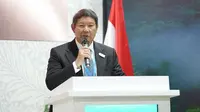 Utusan Khusus Presiden Republik Indonesia dalam COP29, Hashim Djojohadikusumo memberikan keynote speech di sesi talkshow CEO Climate Talks bertajuk "Enhancing Ambition on Renewable Energy" di Indonesia Pavilion, Baku, Azerbaijan pada Senin, (11/11). (Foto: Istimewa)
