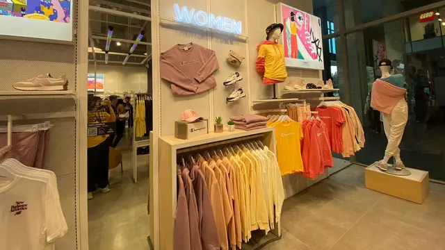 Foot Locker Kota Kasablanka