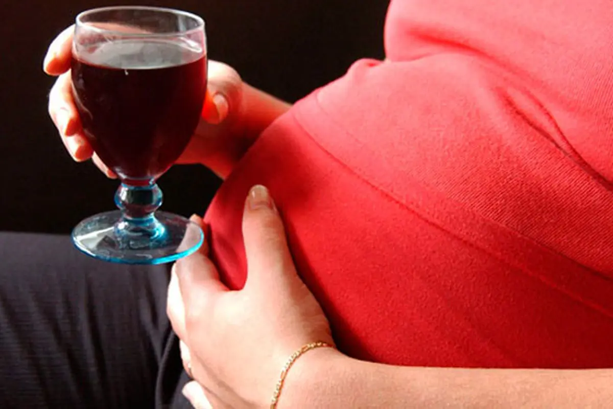 hamil-alkohol-130829c.jpg