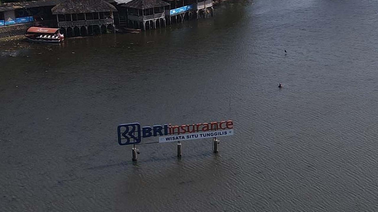 Terlebih, tak ada tarif khusus untuk memasuki kawasan Situ Tunggilis. Pengunjung hanya perlu merogoh kocek untuk biaya parkir kendaraan. Foto: Merdeka.com/Imam Buhori