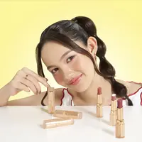 Percantik dan rawat bibir dengan terobosan terbaru produk bibir dari ESQA Beauty.