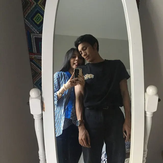 7 Potret Mesra Irshadi Bagas Pemeran Farel Heart Series Bersama Kekasih