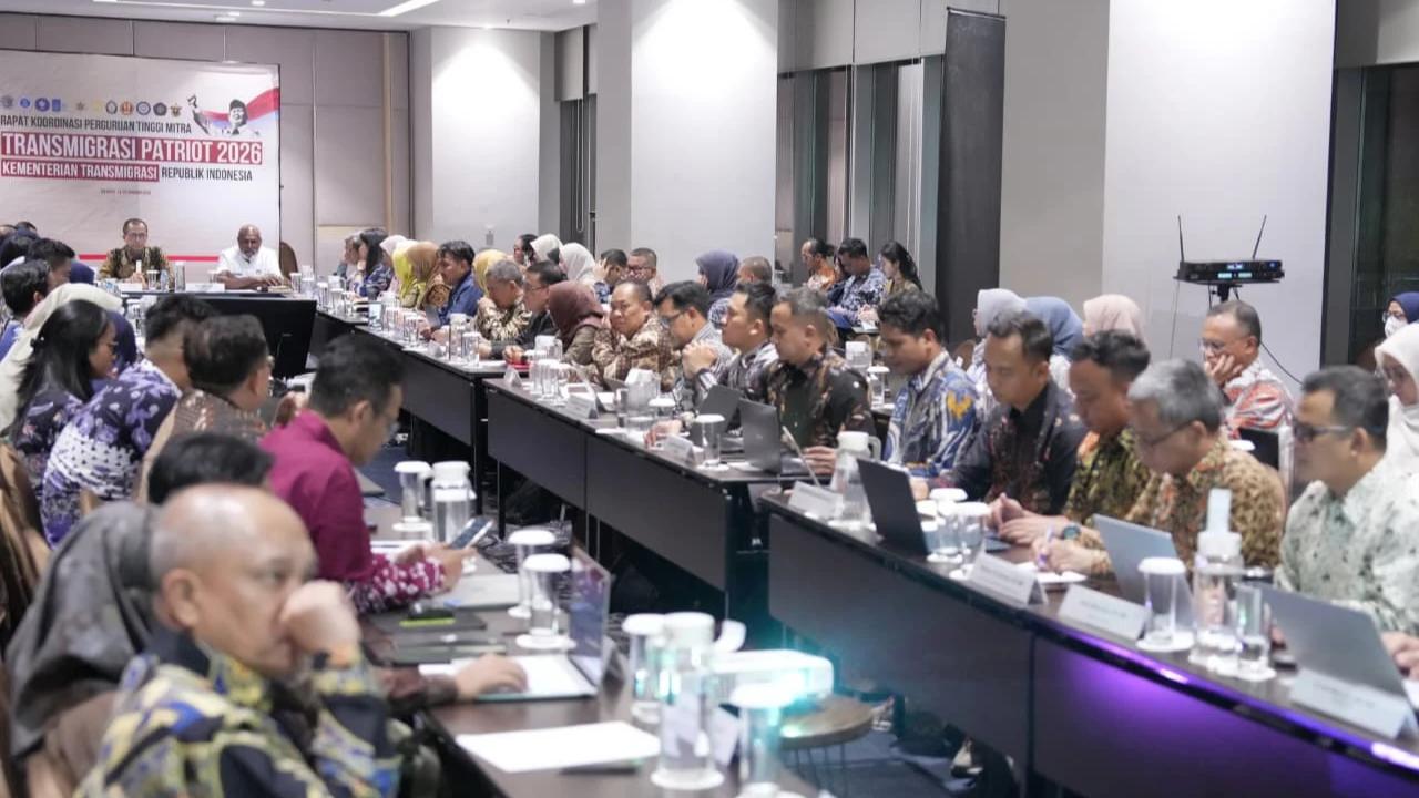Ganteng 10 PTN Terbaik, Kementerian Transmigrasi Siapkan Seribu Beasiswa dan Riset Lapangan di 154 Kawasan