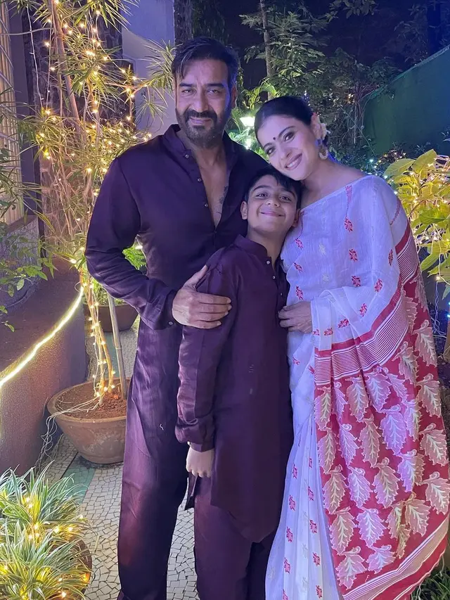 Perayaan Diwali Kajol (Foto: Instagram/@Kajol)