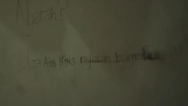 Nyoman Paul Menangi Penghargaan Pendatang Baru Terbaik di AMI Awards 2024 (credit: https://www.instagram.com/manpaularo/).