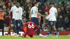 Liverpool sebagai penantang utama Manchester City dalam perburuan gelar juara Liga Inggris musim 2021/2022 hanya meraih hasil imbang 1-1 saat menjamu Tottenham Hotspur, Minggu (8/5/2022) dini hari WIB. Hasil ini tentu membawa angin segar bagi Manchester City. (AP/Jon Super)