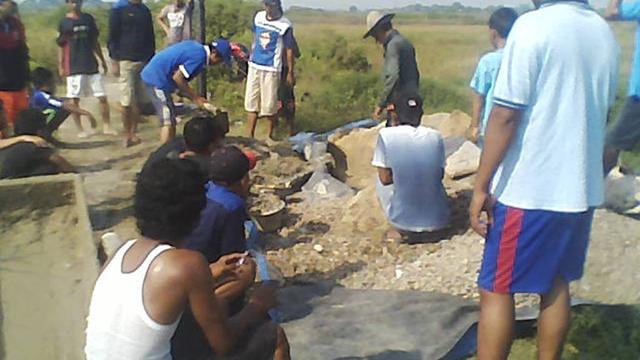 Desa di Bekasi Ini Bangun Sanitasi Air Bersih dengan Satelit