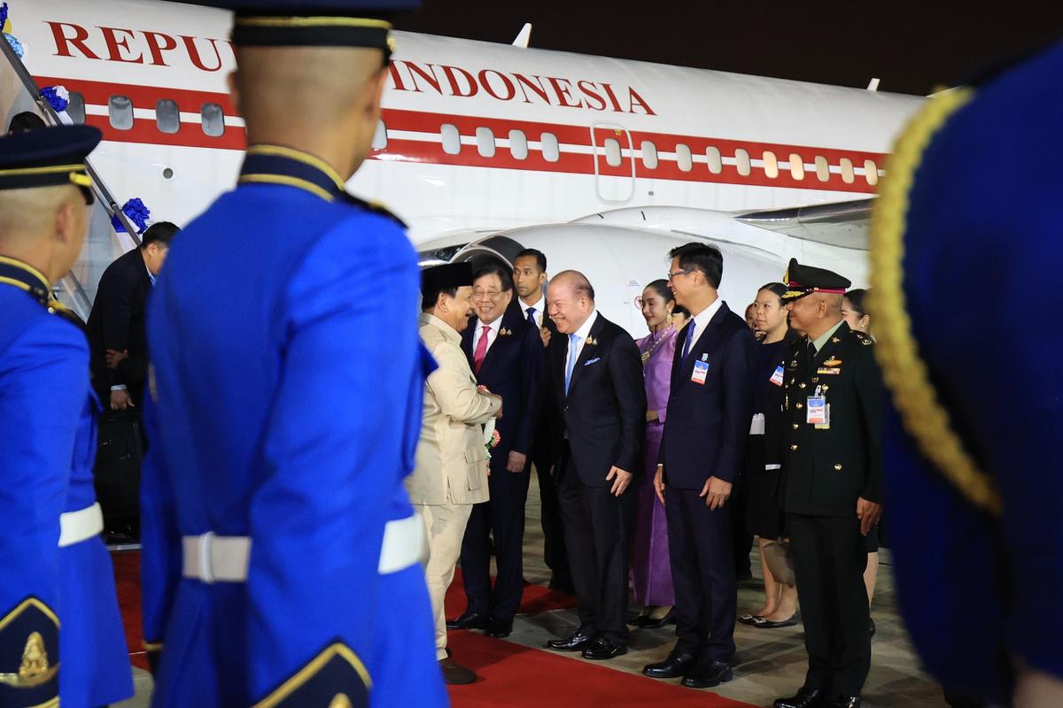 Kedatangan Presiden Prabowo disambut Wakil Perdana Menteri sekaligus Menteri Keuangan Thailand