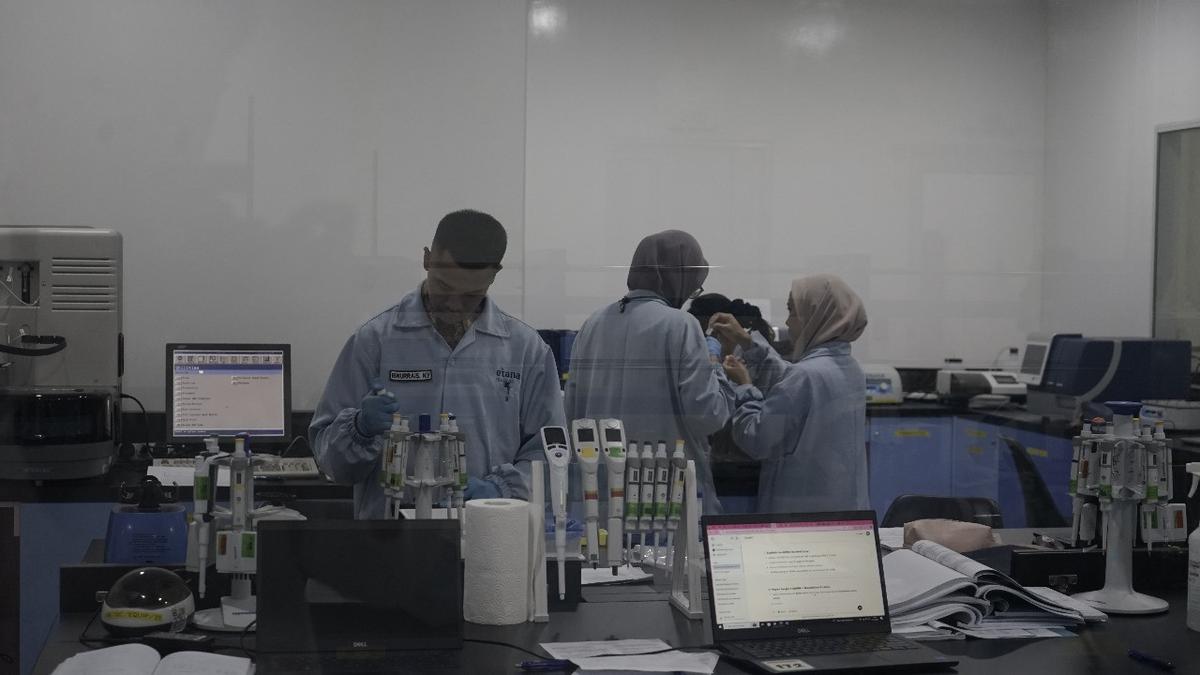 Kemenkes Tetapkan Etana sebagai Laboratorium Pusat Unggulan Vaksin dan Bioteknologi