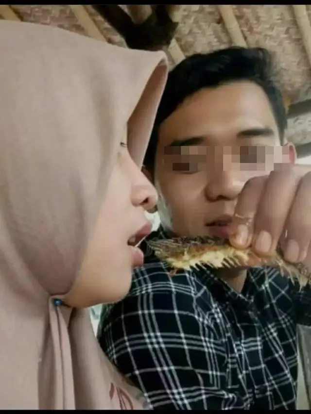 10 Potret Absurd Orang Gagal Romantis Bareng Pacar Ini Kocak