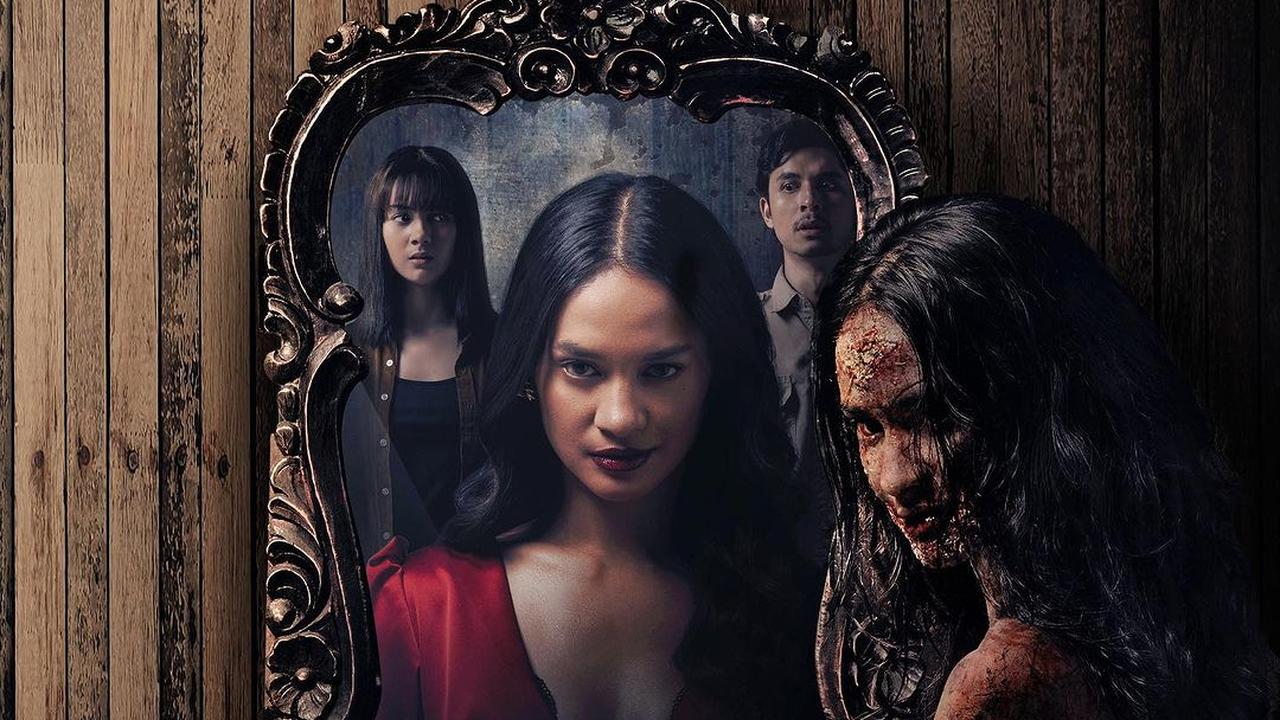 Porno: külot kiygan shoxli talaba dikga ishqalanadi