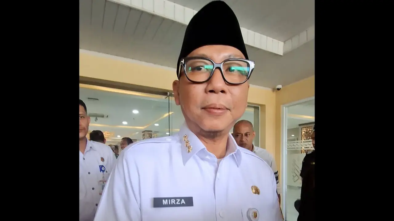 Ibu Hamil Melahirkan di Mobil karena Jalan Rusak di Way Kanan, Gubernur Lampung Minta Maaf: Kami Prihatin