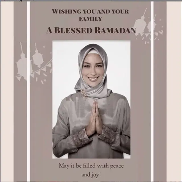 Unggah Foto Pakai Hijab dan Pakaian Muslim Sophia Latjuba Banjir Pujian