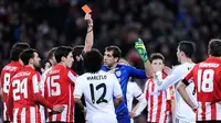 Beri Ronaldo Kartu Merah, Wasit Ini Dibebastugaskan