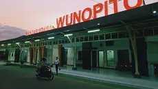 Bandara Wunopito Ditutup Dampak Abu Vulkanik Gunung Lewotolok