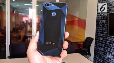 Realme 2, Siap Jadi Smartphone Stylish dan Elegan