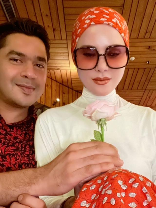 Sudah Menikah Lagi, Ini 5 Potret Terbaru Angel Lelga Bersama Suami