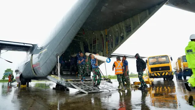 PLN mengirim tower listrik darurat