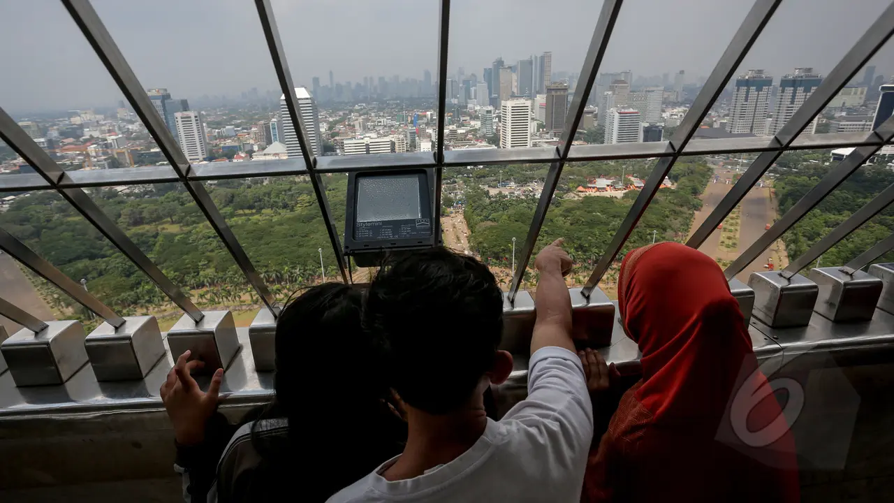 Libur Kenaikan Isa Almasih, Monas ‘Diserbu’ Wisatawan