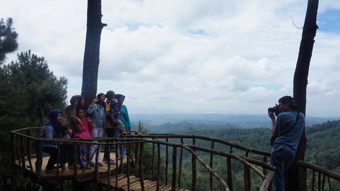 Pagi Ceria Di Bukit Senyum Burangrang Selatan Regional Liputan6 Com