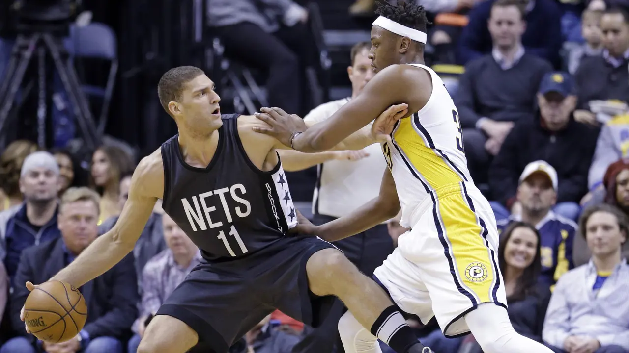 Los Angeles Lakers, Brook Lopez