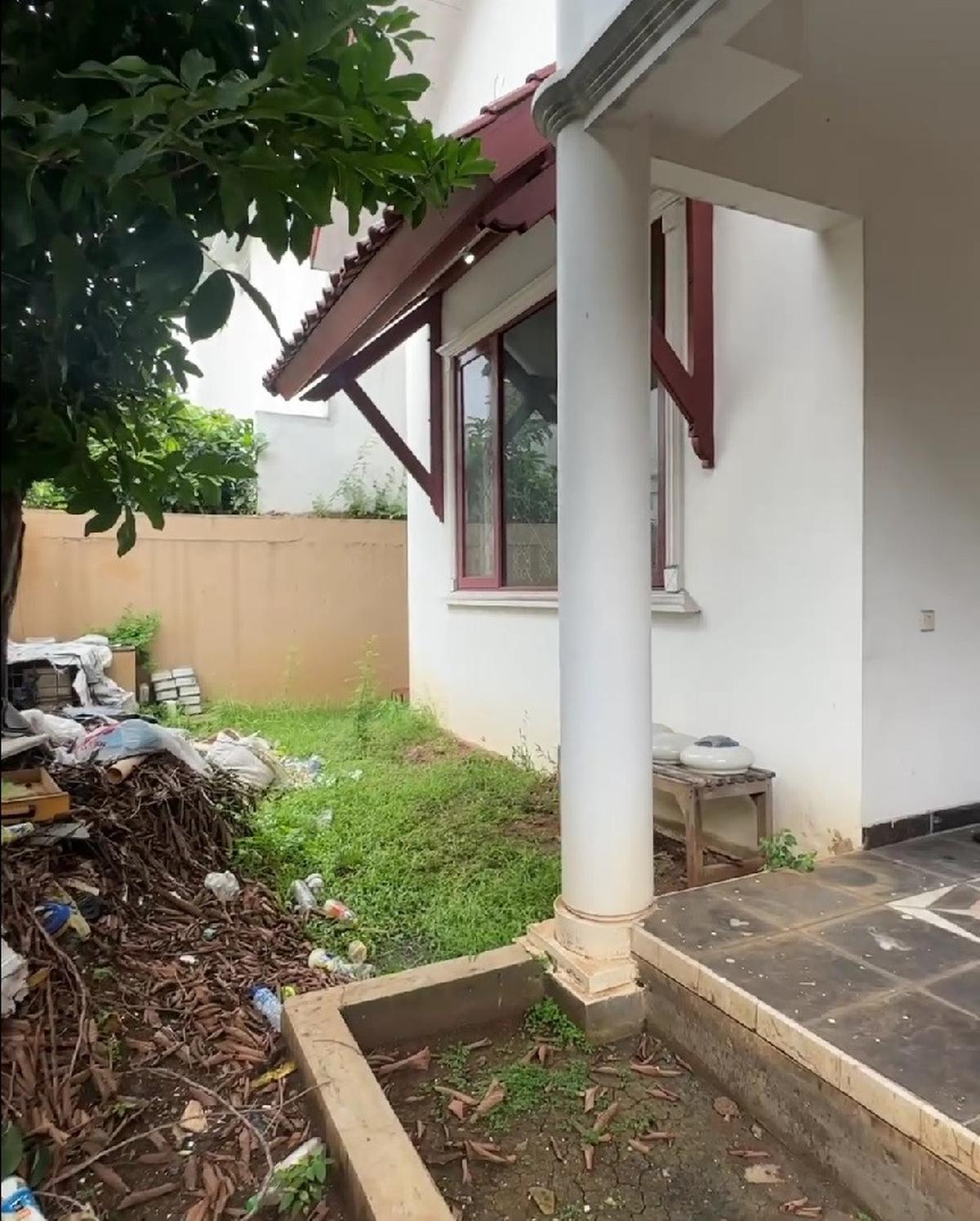 Potret Rumah Baru Rian D'Masiv Berkonsep Minimalis dan Miliki Sentuhan Kayu, Siap Direnovasi