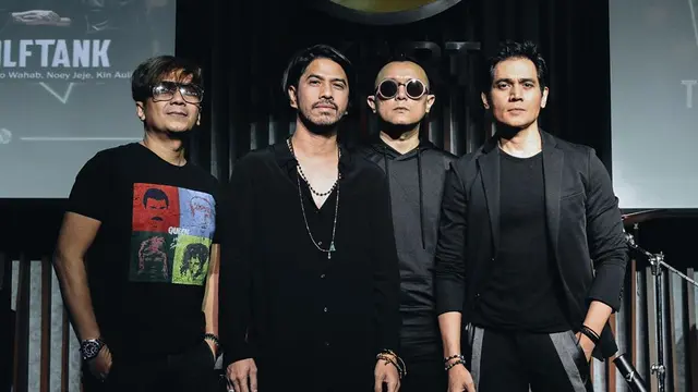 7 Potret Terbaru Tyo Nugros, Eks Drumer Dewa 19 yang Awet Muda