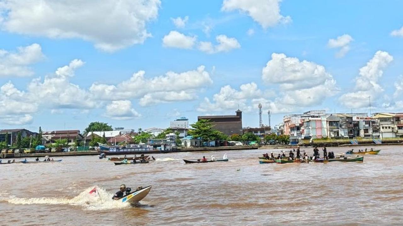 Sultan Pontianak Sosialisasikan Perahu BBG Pertama di Indonesia, Hemat Biaya dan Ramah Lingkungan