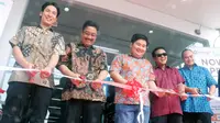 PT Piaggio Indonesia (PID), agen tunggal untuk merek skuter asal Italia, Vespa dan Piaggio, resmi membuka dealer ke-3 mereka di Bekasi.