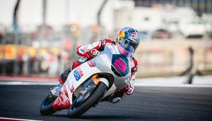 Veda Ega Pratama pada kualifikasi Moto3 Amerika Serikat di Sirkuit Austin hari Sabtu (28/03/2026) malam WIB. (Honda Team Asia)