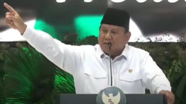 Prabowo Protes Cangkir Malah Diisi Teh di Harlah PKB