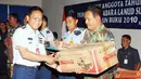 Citizen6, Subang: pembagian doorprize bagi 10 anggota yang berpartisipasi terbaik dan terakhir pemilihan ketua Koperasi. (Pengirim: Dodo)