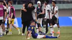 Raut wajah pemain timnas Amerika Serikat U-17, David Vazquez usai laga melawan Jerman di 16 besar Piala Dunia U-17 2023 di Stadion Si Jalak Harupat, Bandung, Selasa (21/11/2023). (Doc LOC WCU17/SBN)