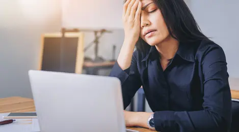 Sering Cemas atau Merasa Depresi? Jauhkan Diri Sejenak dari Pekerjaan dengan Cuti Kerja