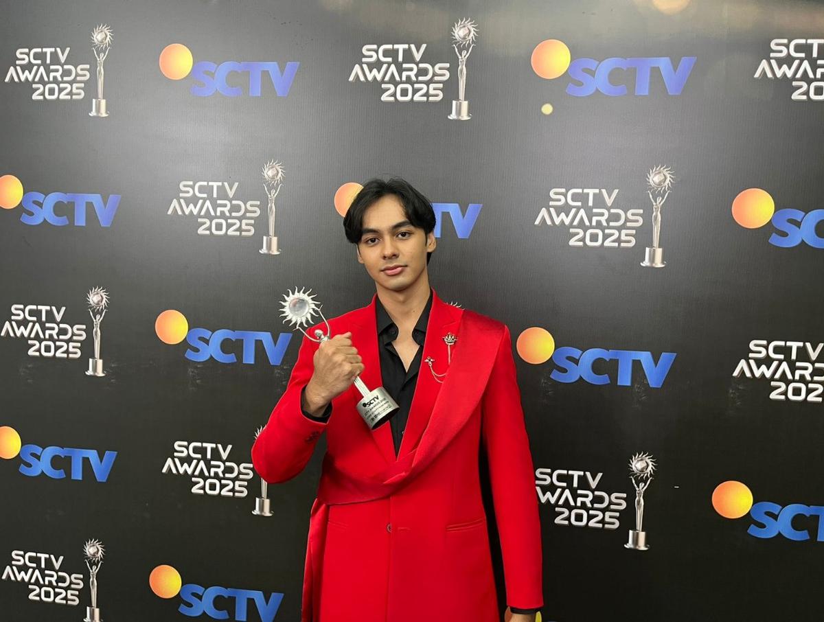 Fattah Syach Pemenang Kategori Aktor FTV Paling Ngetop SCTV Awards 2025