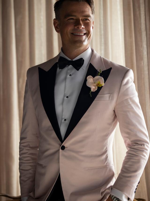Josh Duhamel sebagai Tom dalam Shotgun Wedding. (Foto: Dok. Lionsgate)