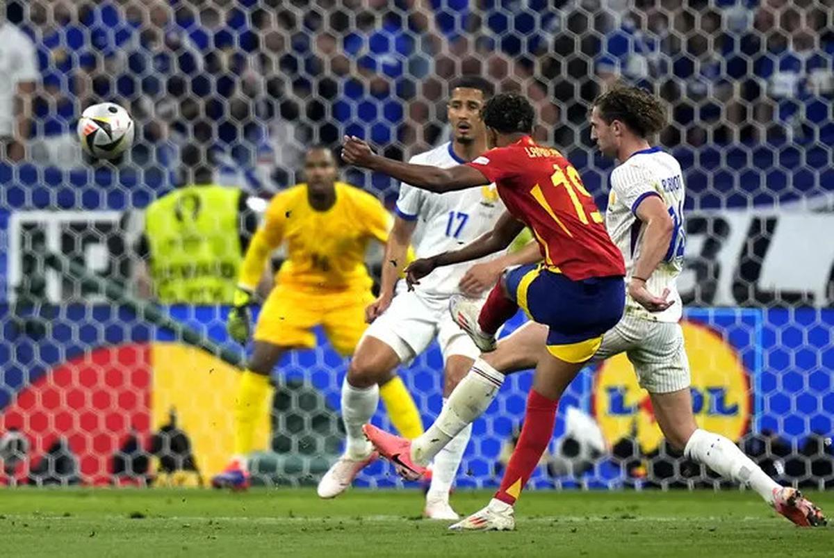 Jadwal Siaran Langsung Semifinal UEFA Nations League: Spanyol vs Prancis